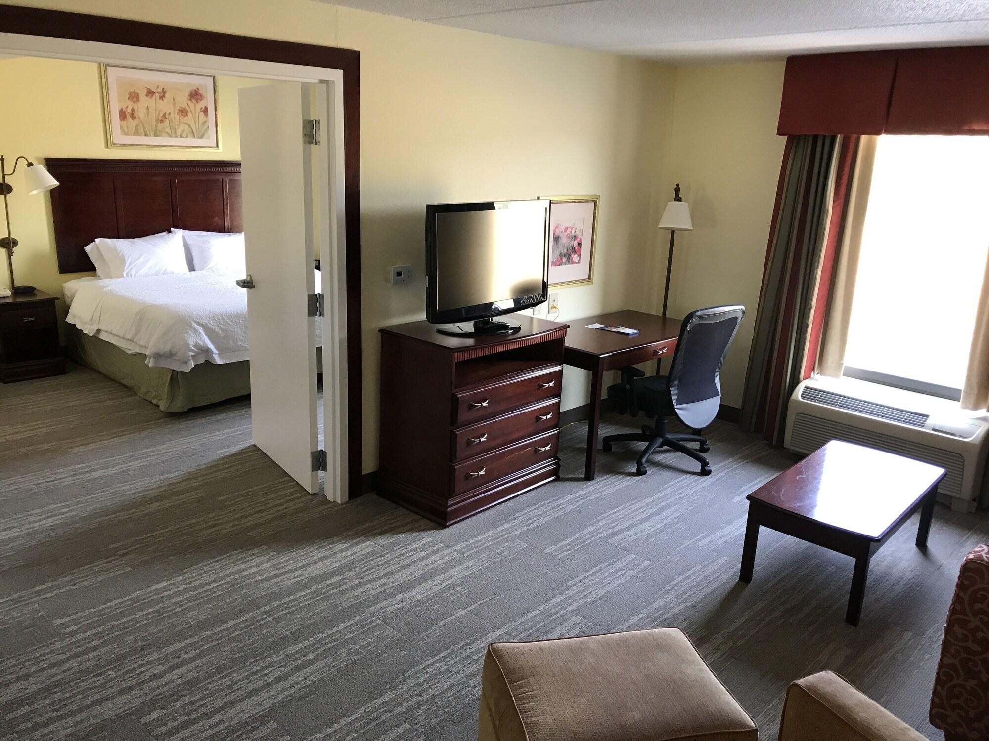 Hampton Inn And Suites Of Lamar Mill Hall Экстерьер фото