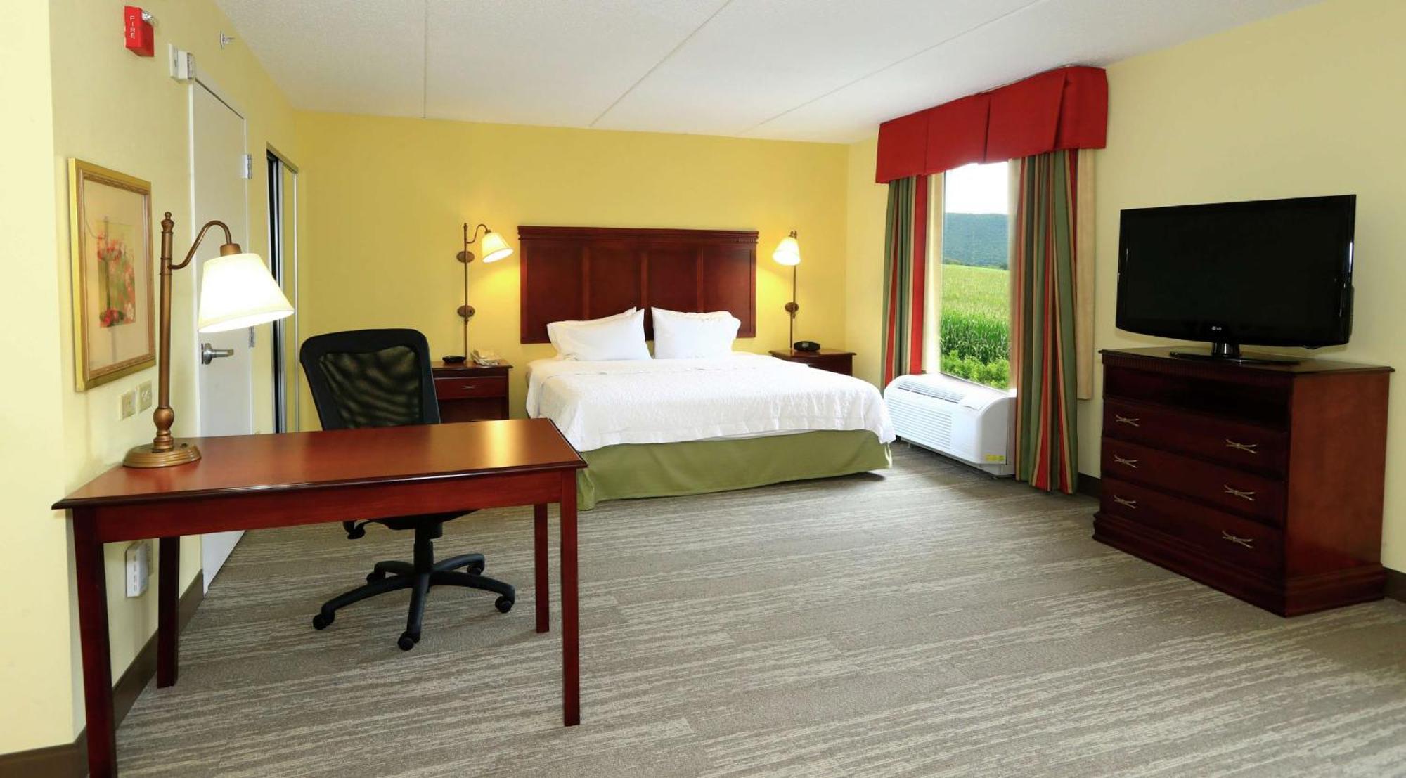 Hampton Inn And Suites Of Lamar Mill Hall Экстерьер фото